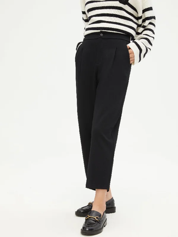 Skinny Tapered Leg Turnip Pants