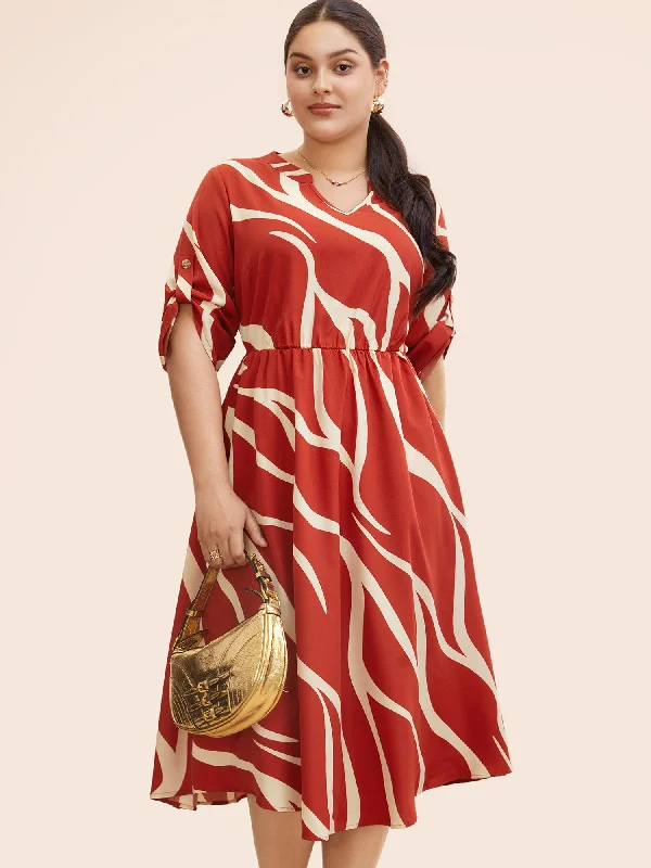 Geometric Print Button Cuff Sleeve Dress