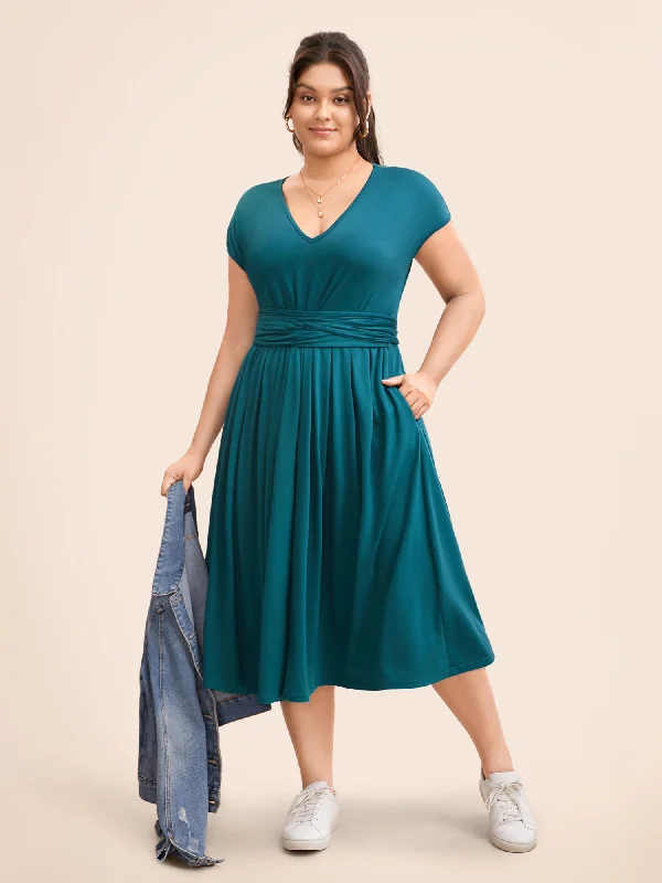 Solid Tie Knot Pleated Cap Sleeve Dress